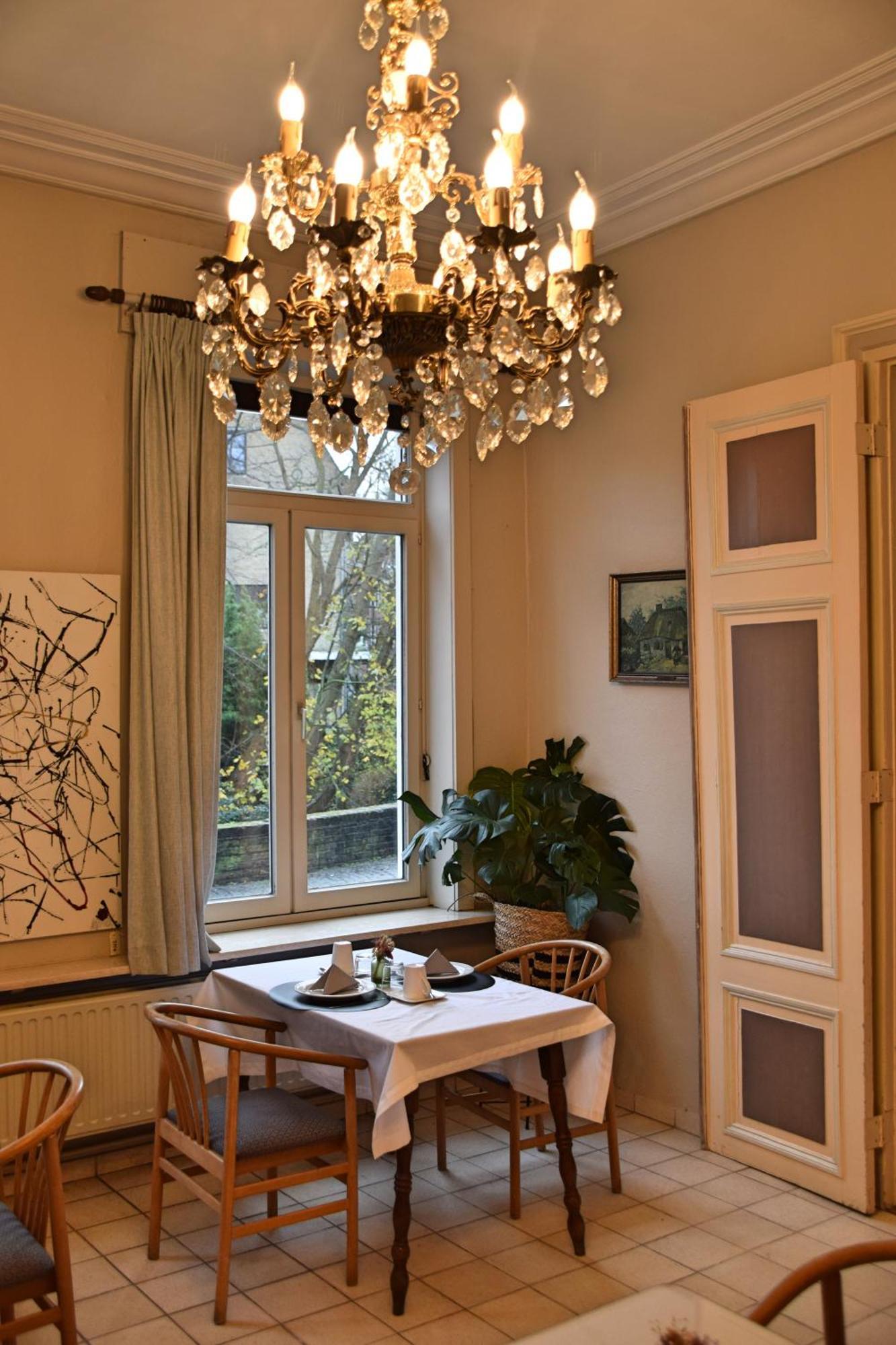 Hotel Entree - Canal View Bruges Esterno foto